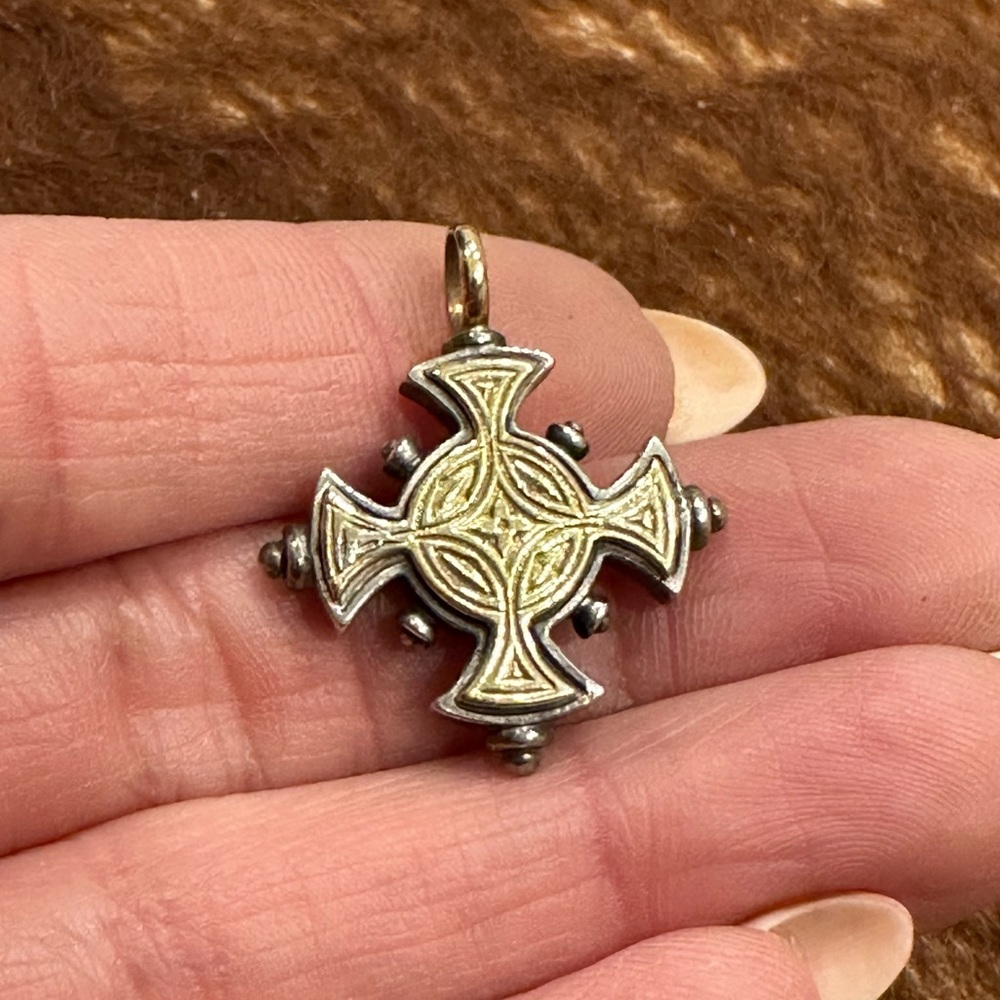 Konstantino Two Tone 18k Gold & Silver Double Sided Byzantine Cross - Picture 5 of 12